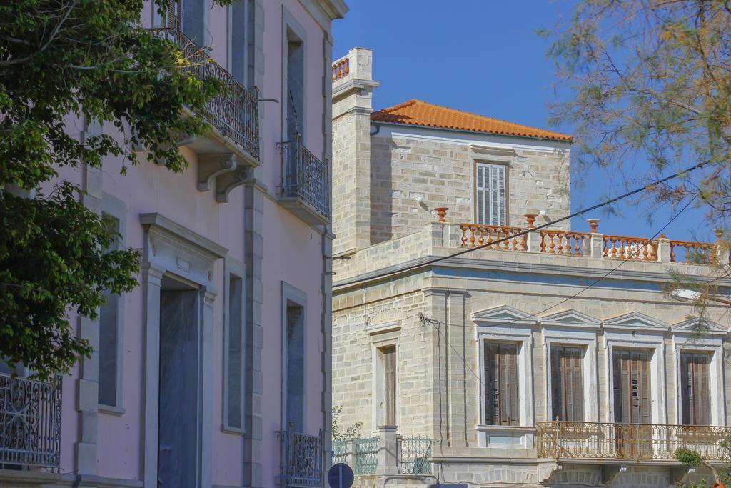 Hotel Arion Syros à Ermoúpoli Extérieur photo